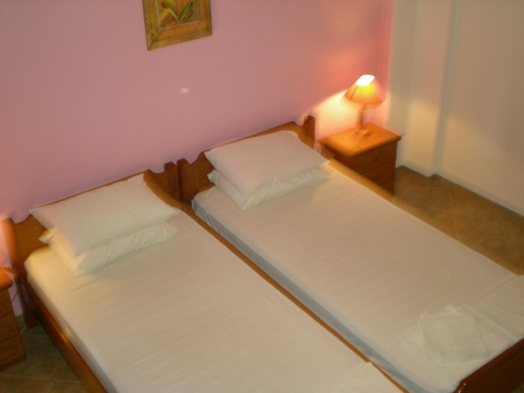 Gregory Studios Kokkari Room photo